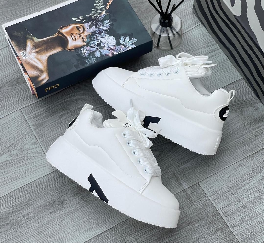 Ajekke Unisex Geometric Chunky Platform Sneakers — image 3