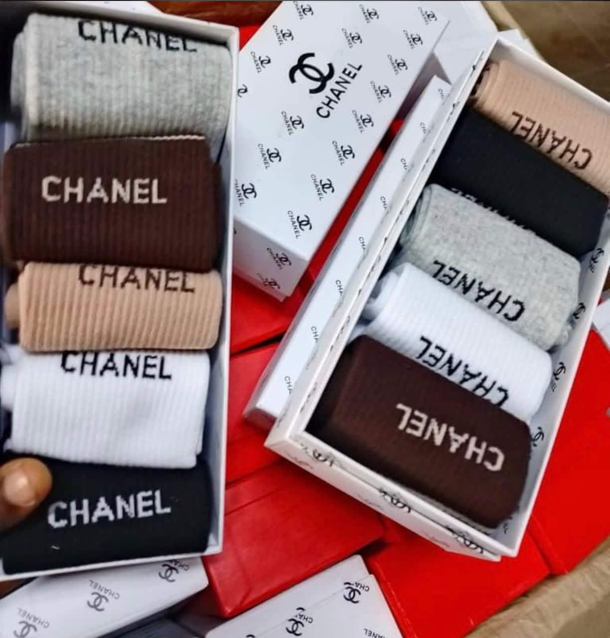 Designer Logo Crew Socks Gift Box Set (5 Pairs) — image 2