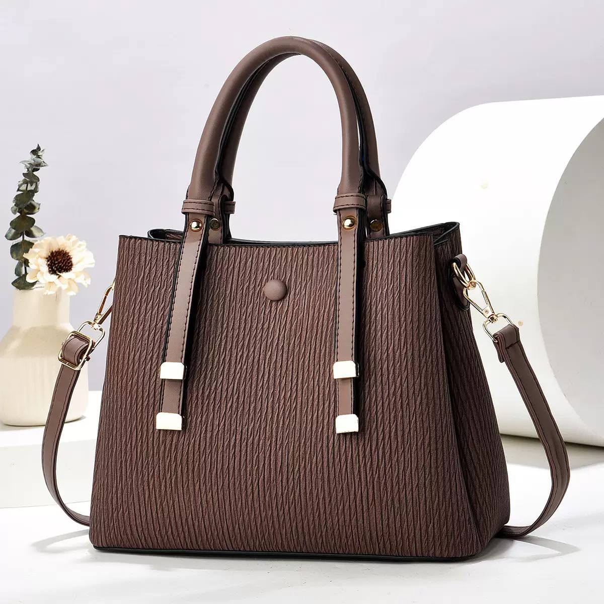 Elegant Textured Faux Leather Satchel Handbag with Detachable Crossbody Strap — image 3
