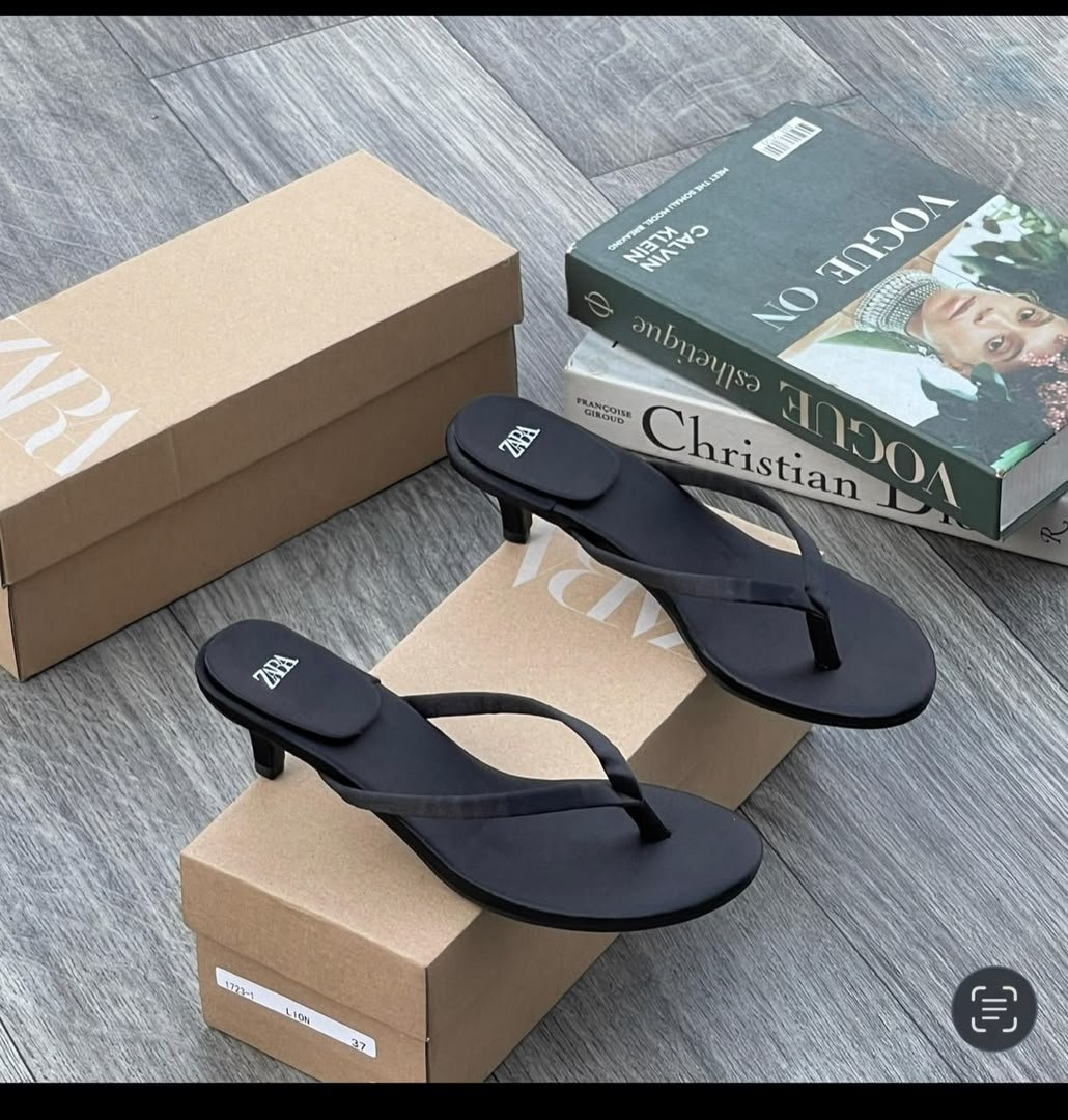 Kitten Heel Thong Flip-Flop Sandals – Multi Colour