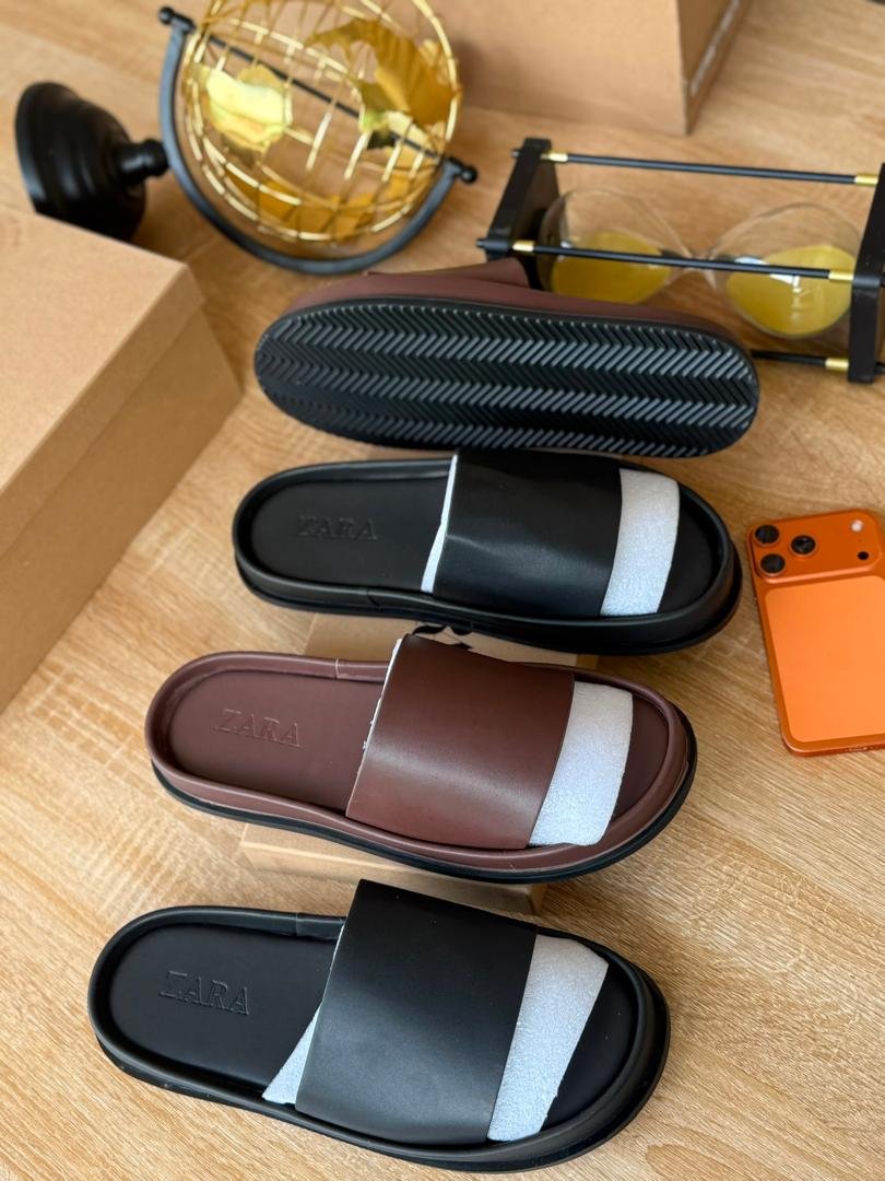 Leather Contrast-Strap Platform Slides (2 Colours)