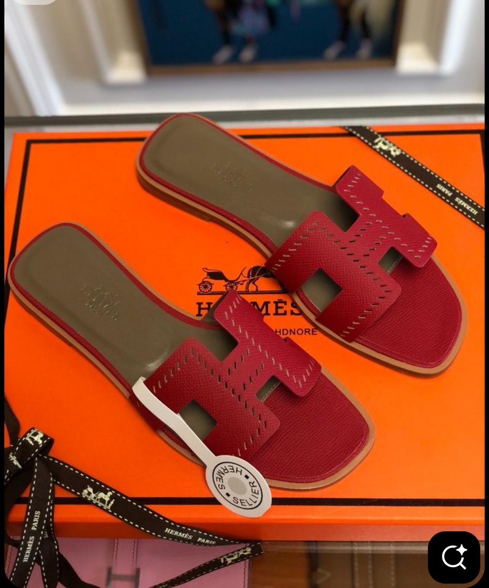 Leather Flat | Luxury Women's Slides