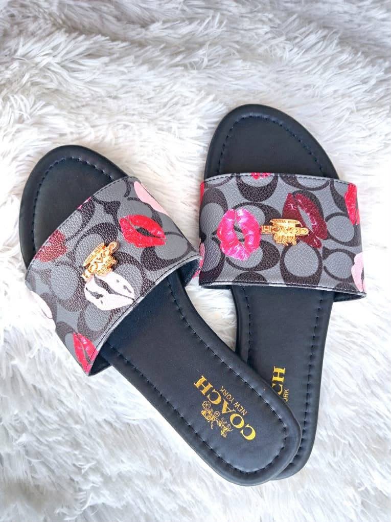 Lips Print Signature Strap Slide Sandals