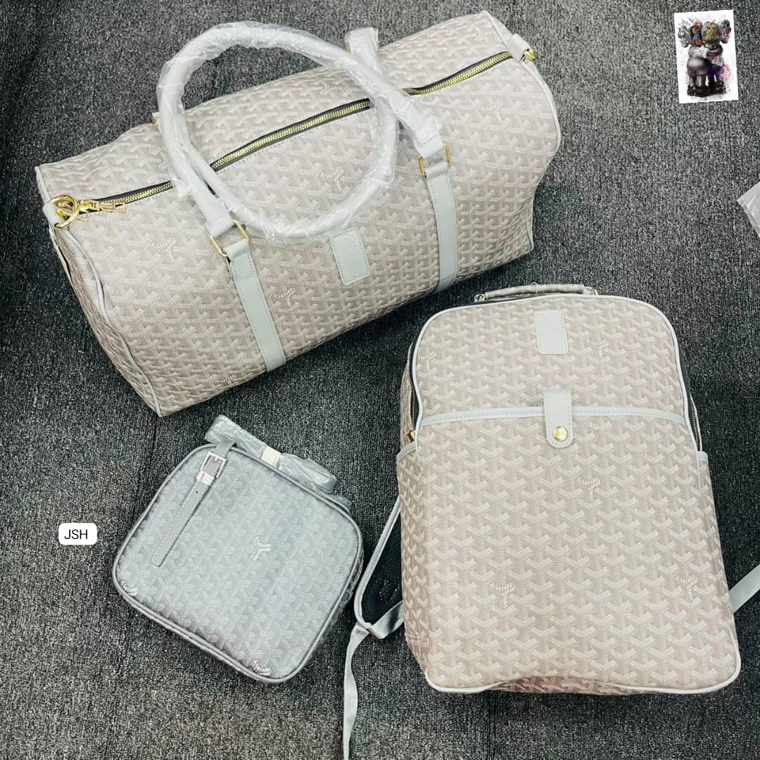 Luxury Chevron Pattern 3-Piece Travel Set – Premium Duffle Bag, Backpack & Crossbody Toiletry Pouch — image 2