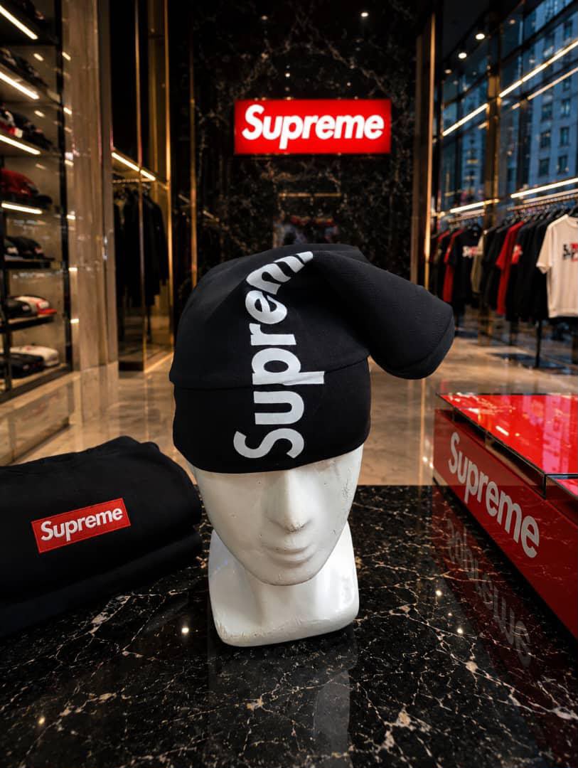 Oversized Graphic Slouch Beanie in Black — image 4