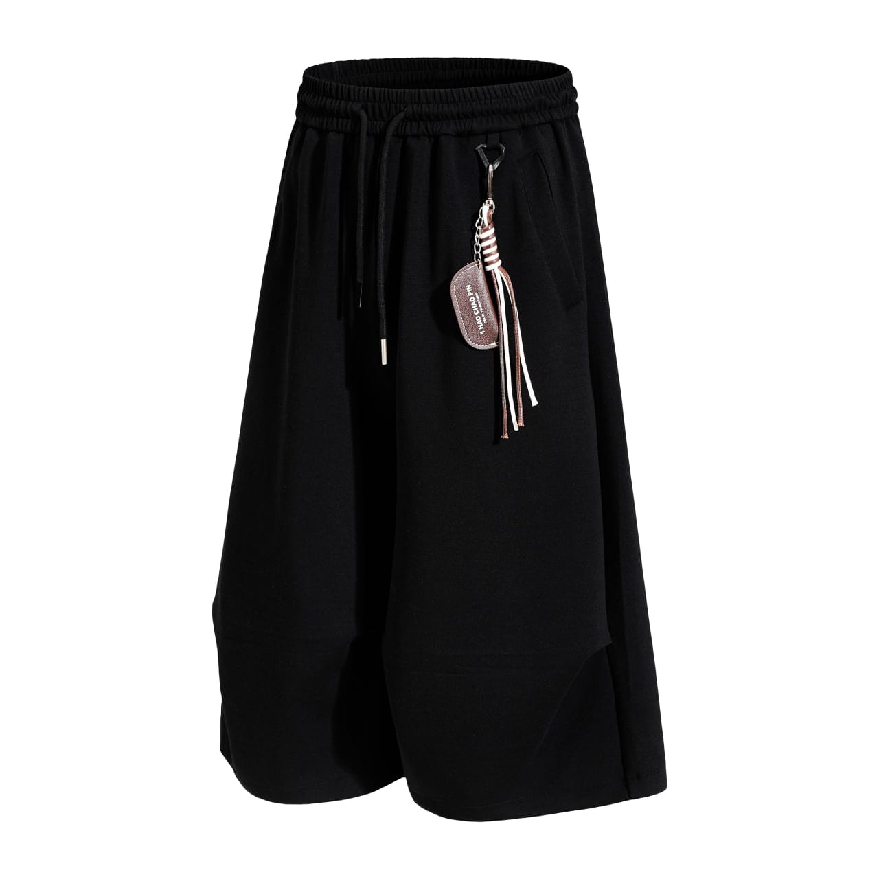 Oversized Wide-Leg Shorts with Keychain Charm — image 2