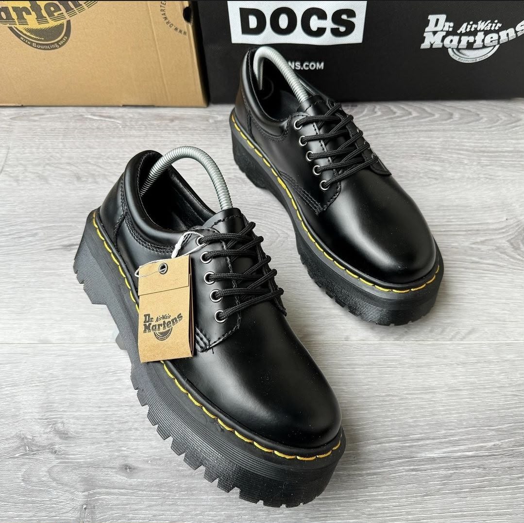 Platform Lace-Up Oxford Shoe in Smooth Leather — image 3