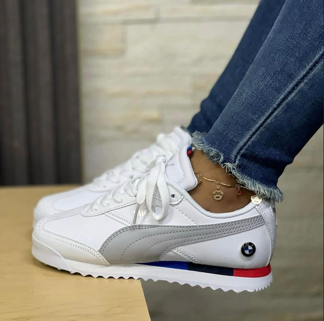 Puma BMW M Motorsport Roma Unisex Sneakers – Puma White/Grey Violet (BOXED) — image 2