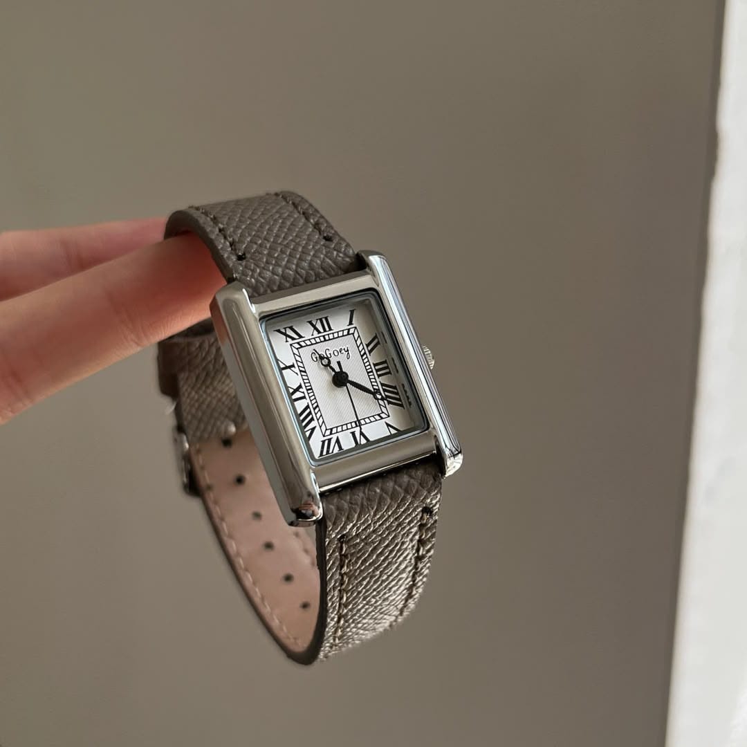 Rectangle Tank Roman Numeral Watch – Multi-Strap — image 3