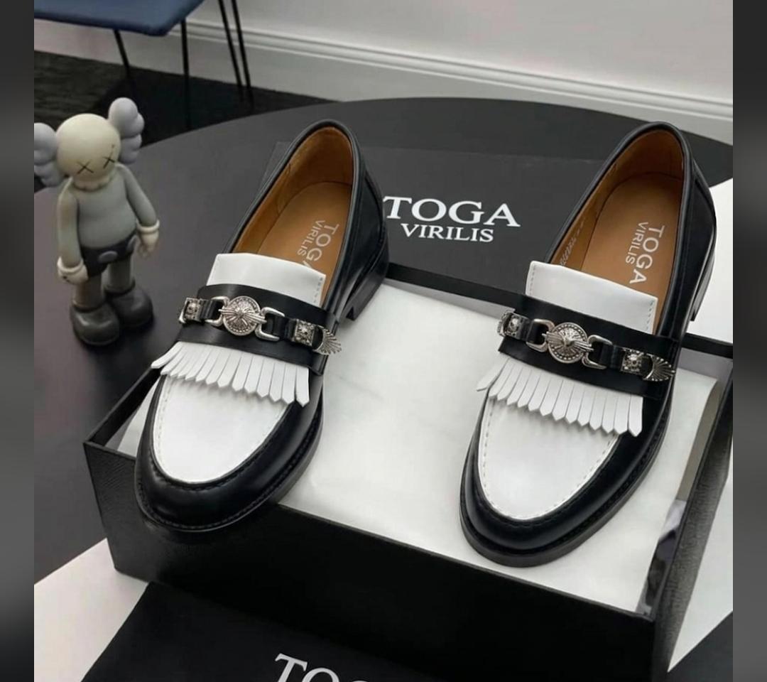 Toga Virilis Men's Two-Tone Buckled Fringed Leather Loafers - Black/White